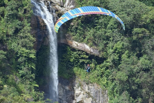 TOUR PARAPENTE - Imagen 3