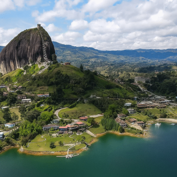 TOUR GUATAPÉ - Imagen 3
